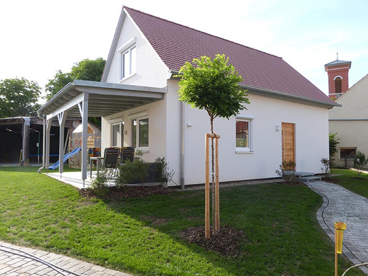 Ferienhaeuser Weigenheim